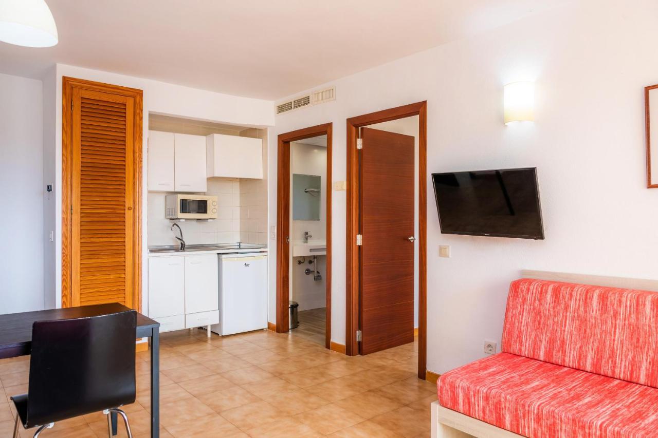 Apto Con Terraza 301 Кала Милор Екстериор снимка